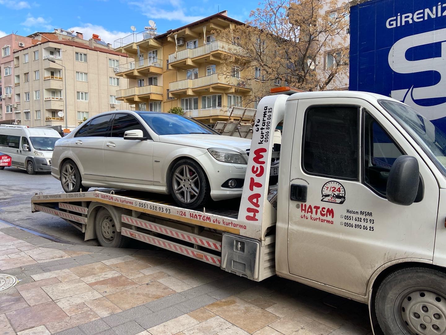 Denizli çekici numarası,denizli oto kurtarma numarası,